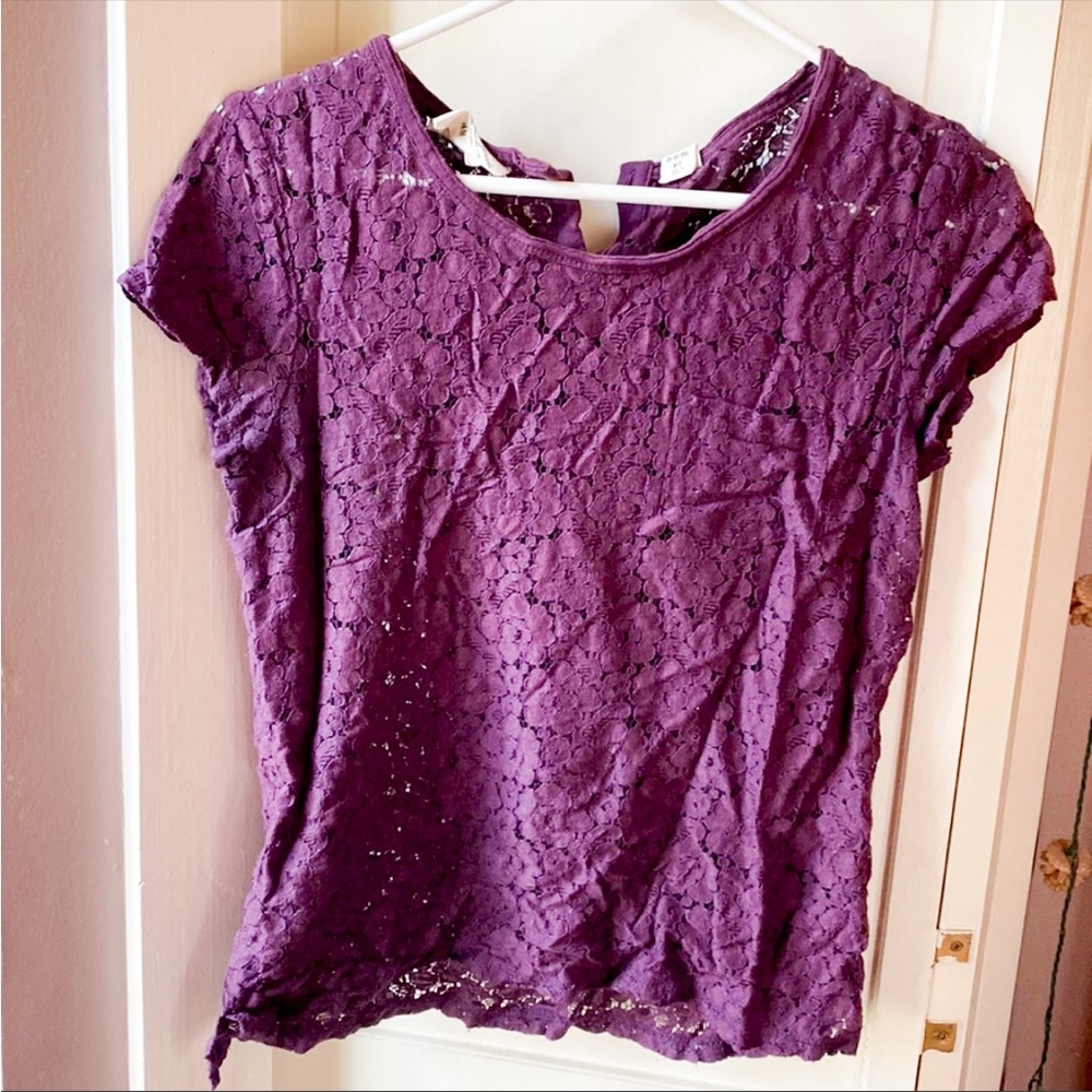 H&M Purple lace floral tee